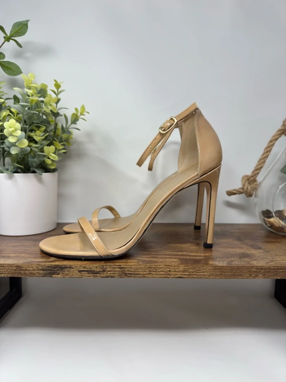 Stuart Weitzman Nudist Ankle-Strap Stiletto‎ 4” Heels Size 9M Elegant Designer